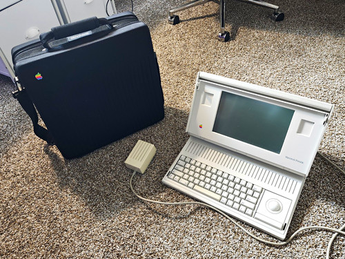 Non working apple - working, macintosh
