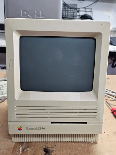Vintage apple macintosh - apple, se/30-