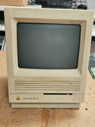 Vintage apple macintosh - macintosh, se/30-